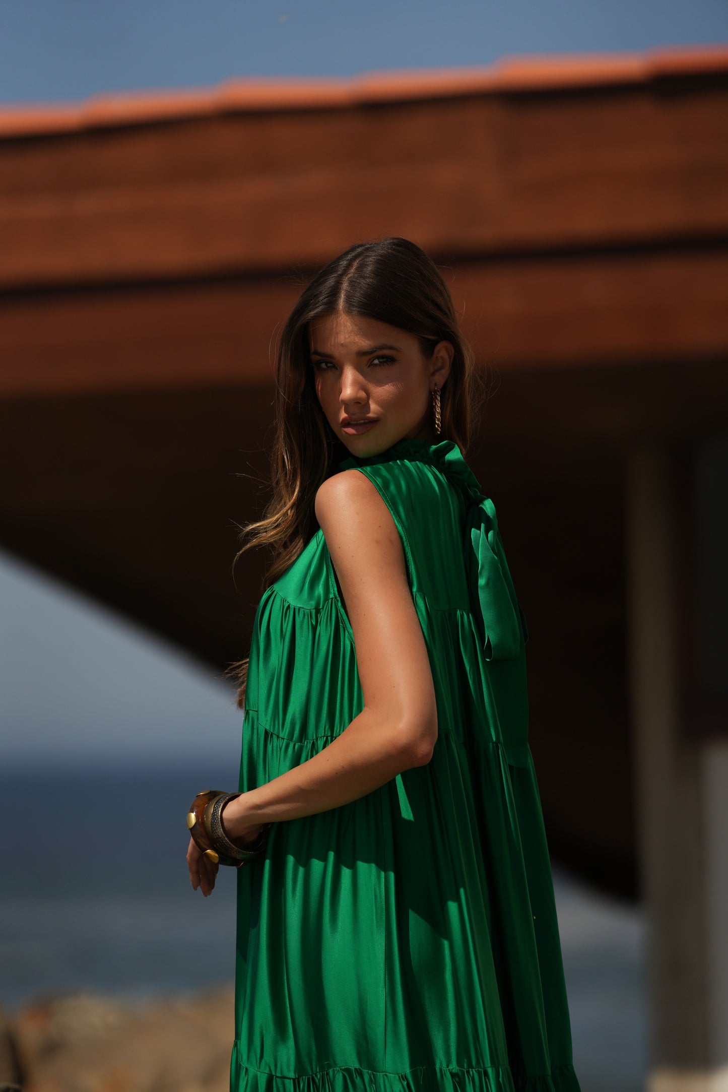 Vestido comprido em seda verde