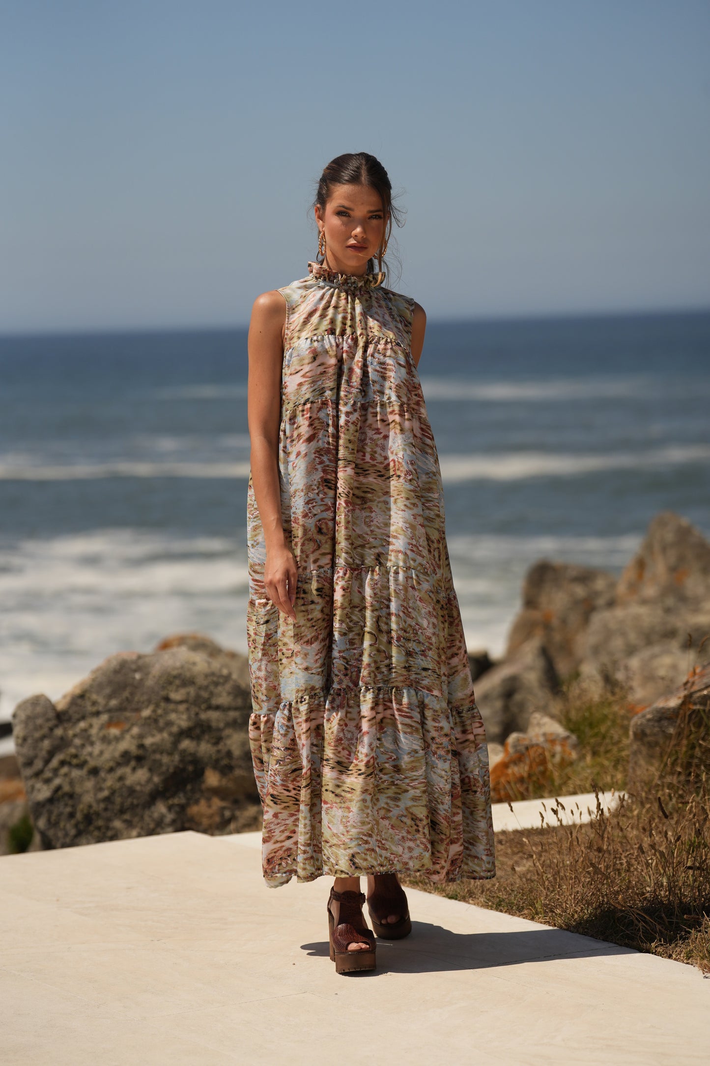 Vestido largo de seda estampada