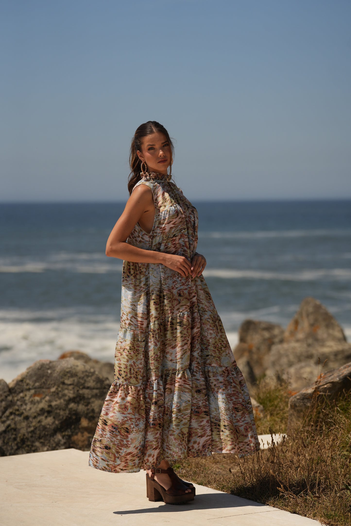 Vestido largo de seda estampada