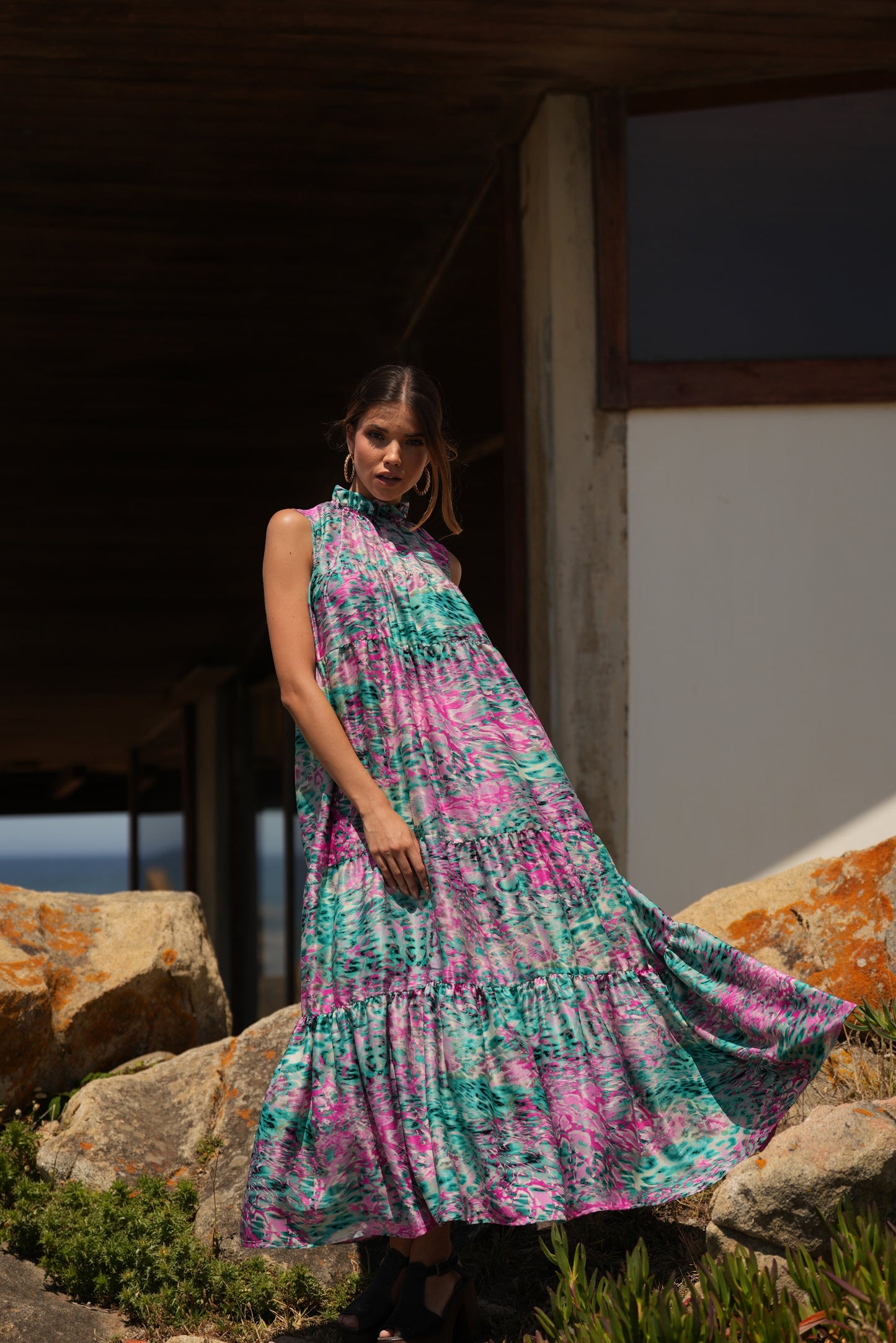 Vestido comprido em seda estampada