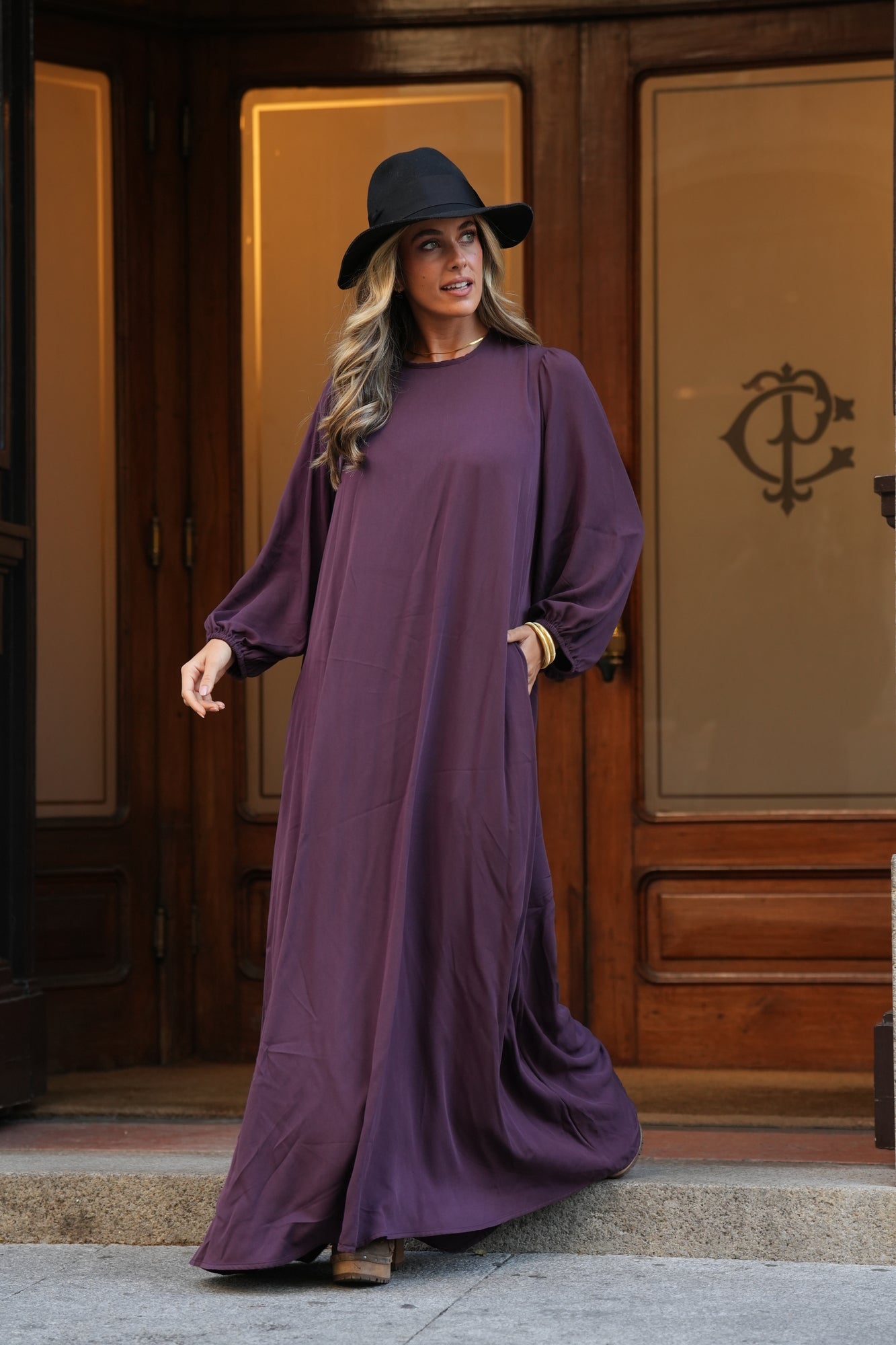 Vestido comprido em viscose bordeaux
