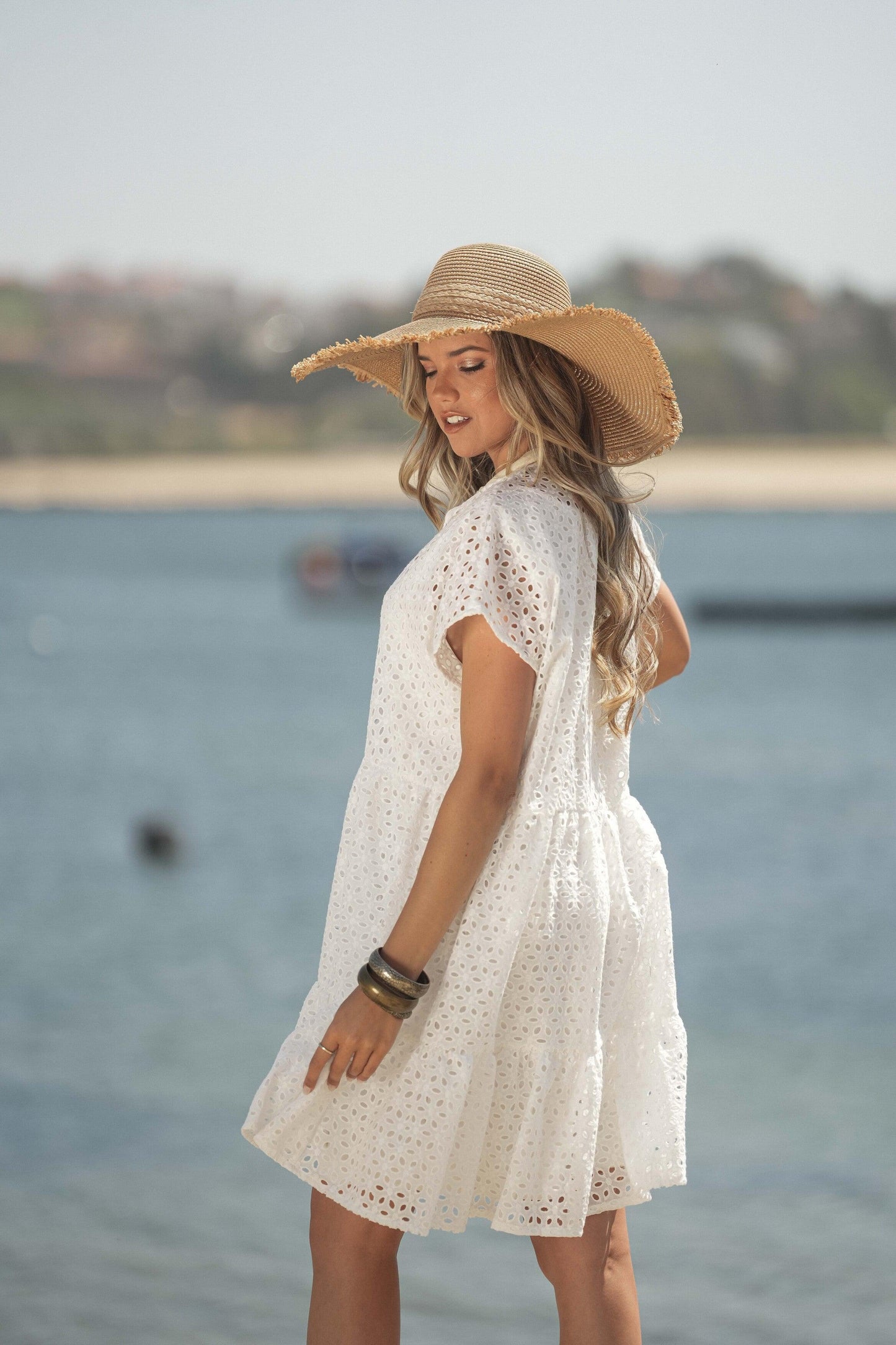 Vestido curto branco