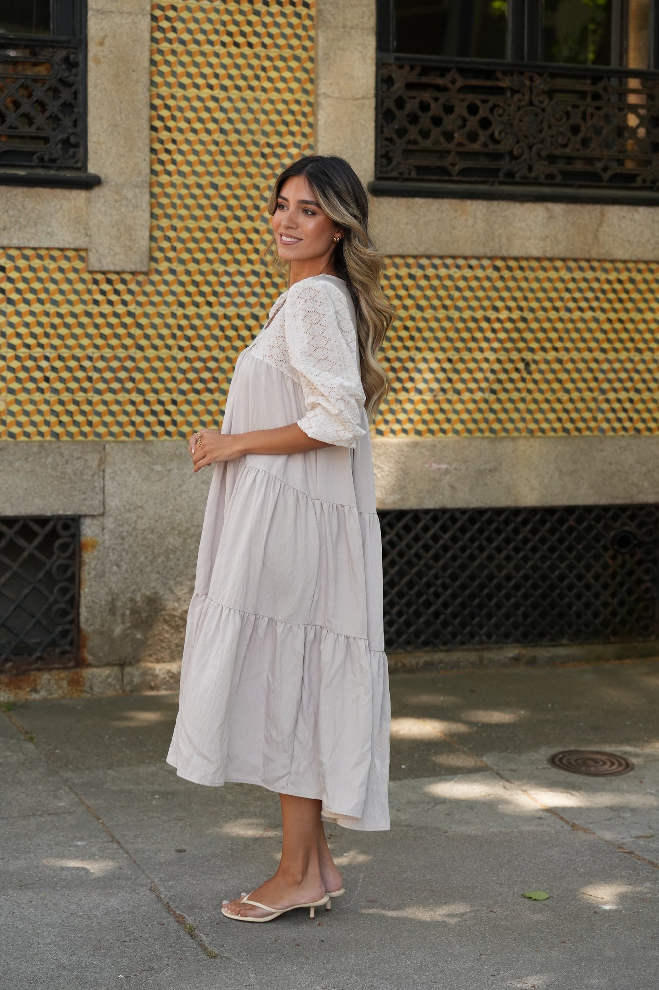 Vestido comprido Bege