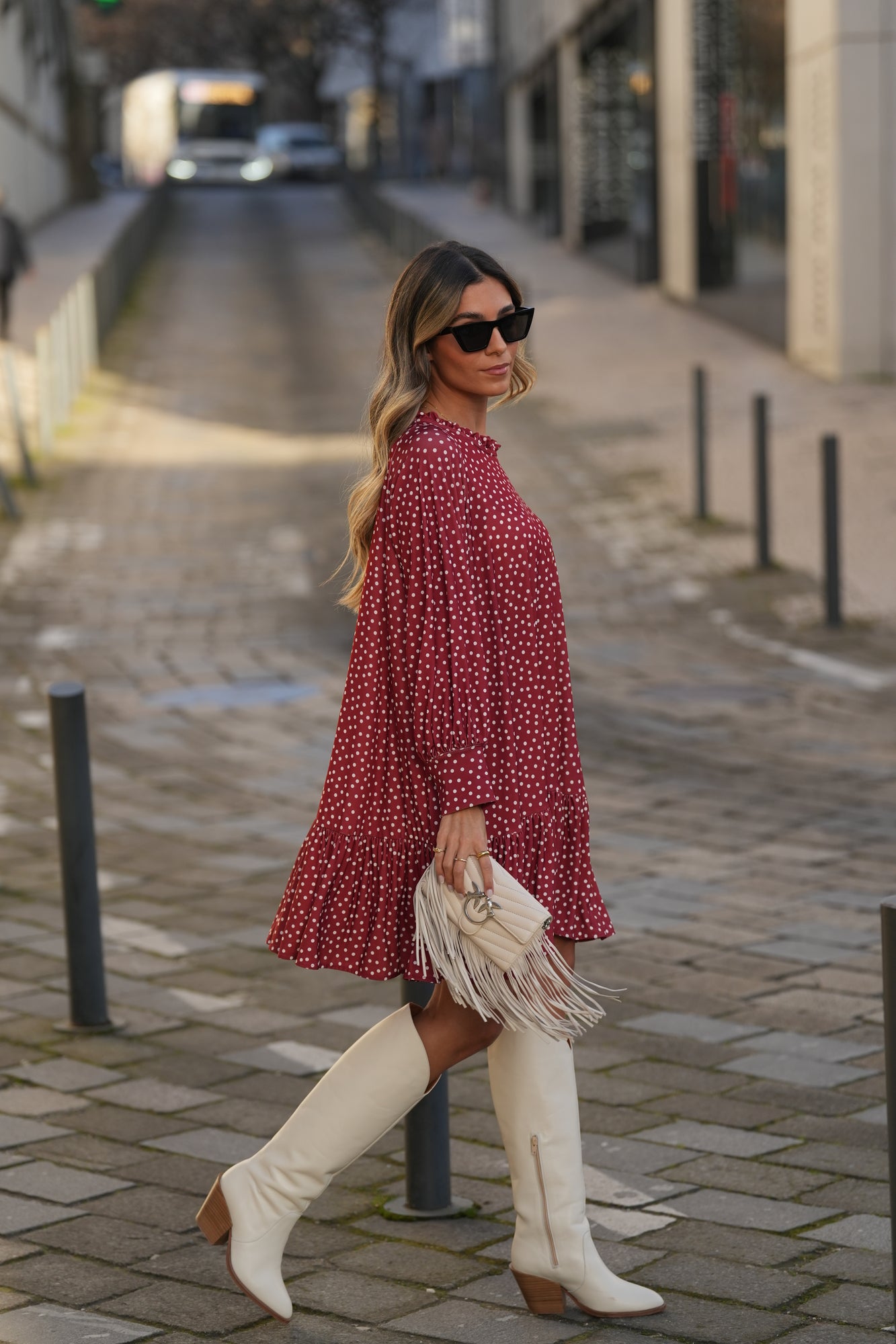 Short dress with printed knit