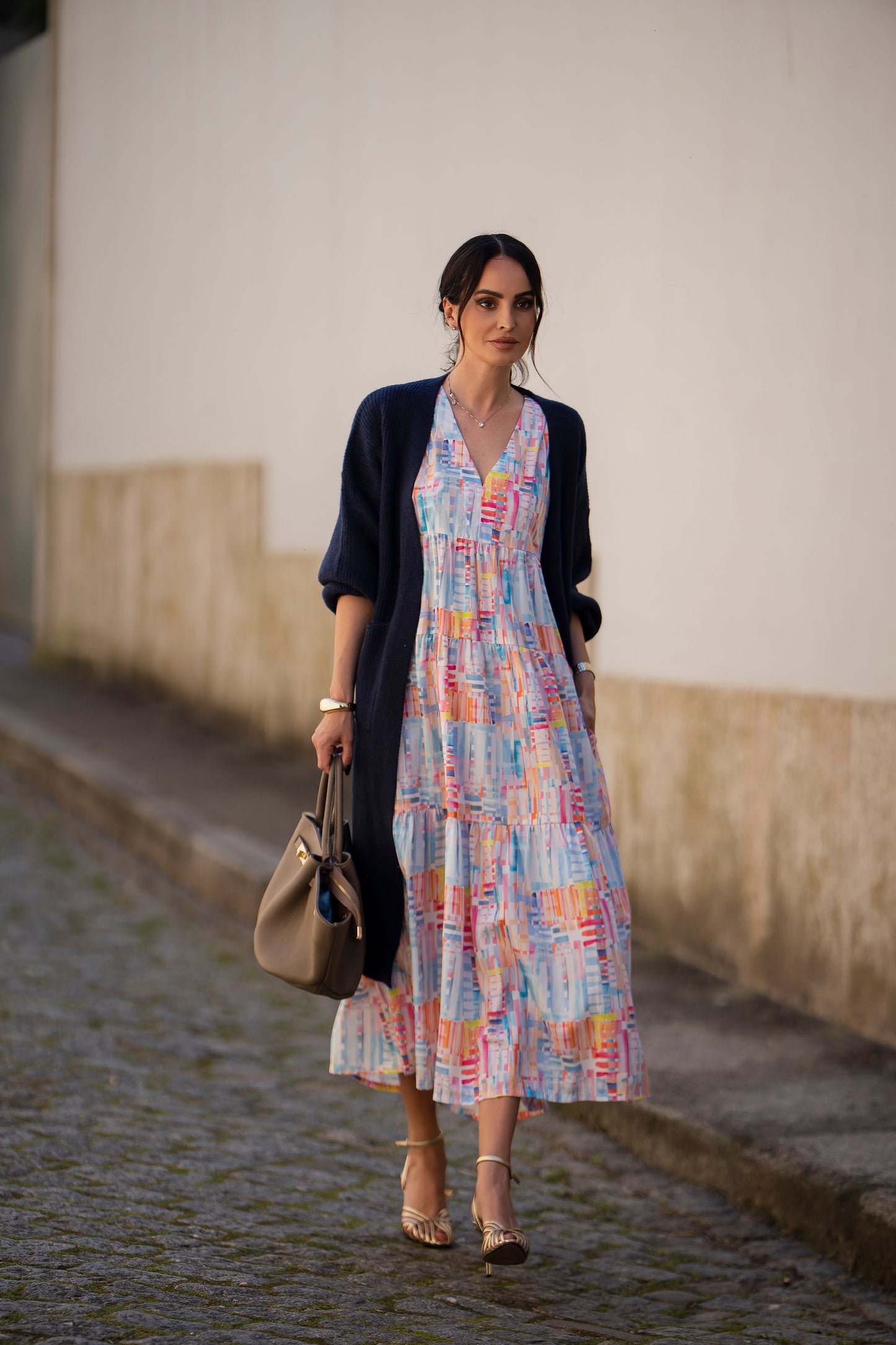 Vestido comprido com folho