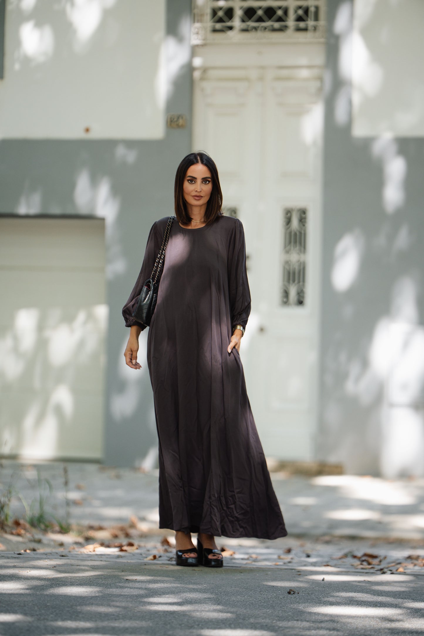 Vestido comprido em viscose castanho