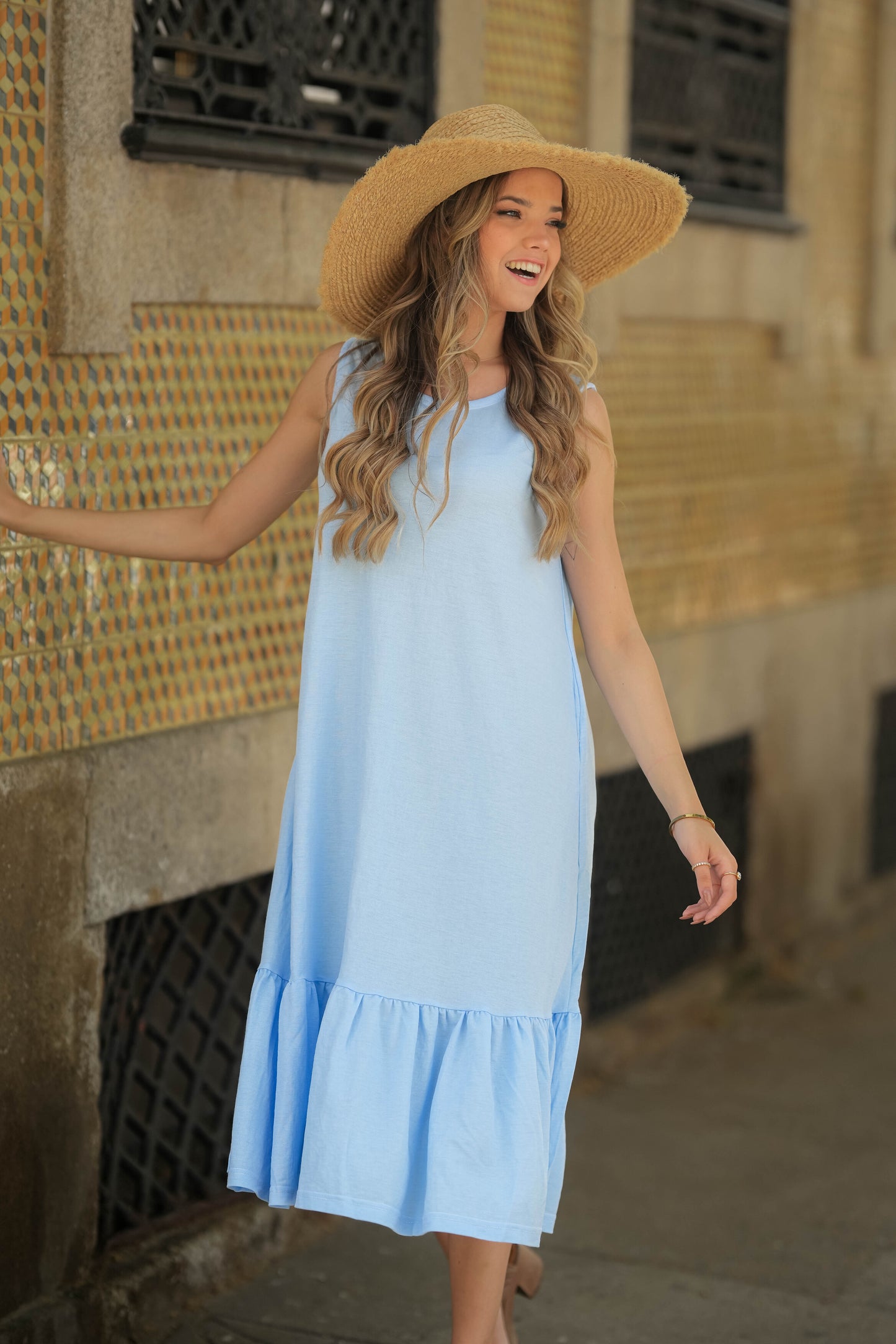 Dress with frill